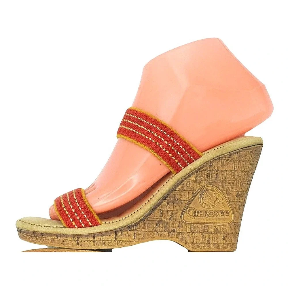 Boho Cherokee Wedge Sandals Womens 6 Red‎ Gold Metallic Stripes Vintage